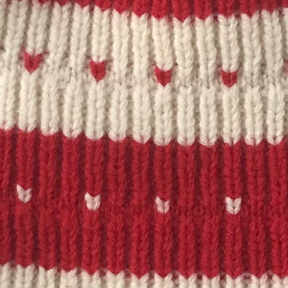 GANT Cute red and white stripe knit hat - Picture 6 of 6